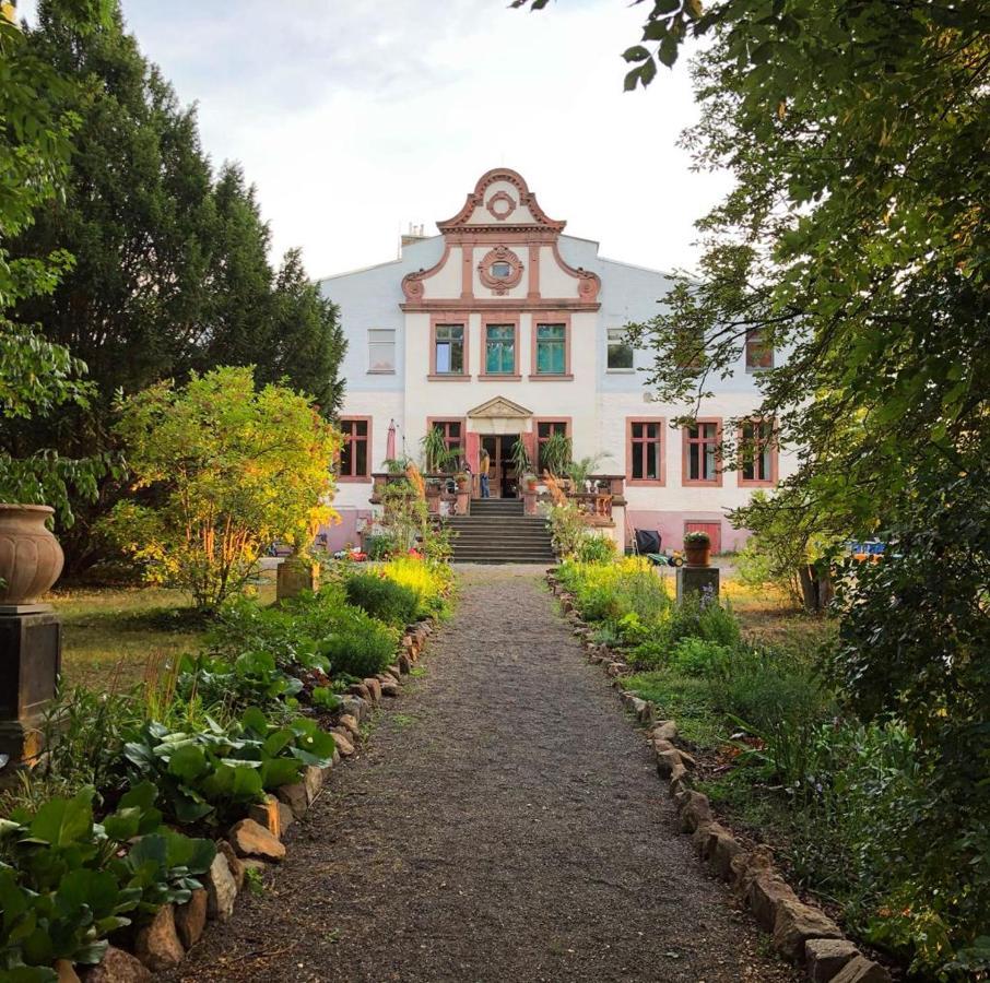 Herrenhaus Schmoelen Gbr Bennewitz Exterior photo